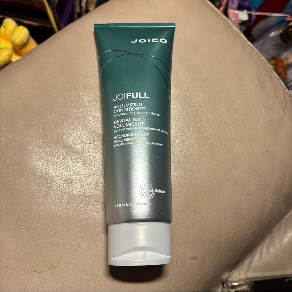 Joico JoiFull Volumizing Conditioner 250ml.  New!